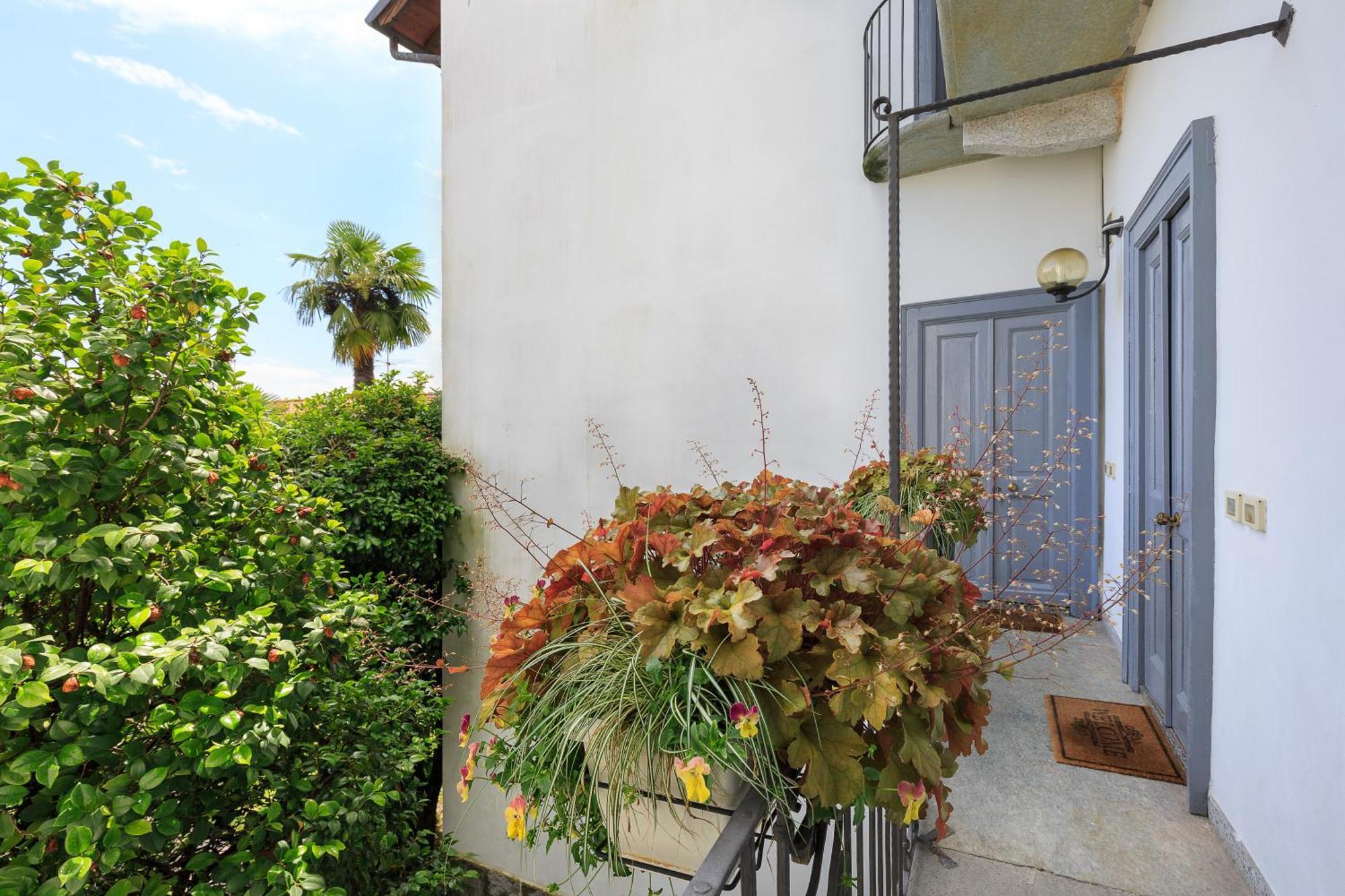 Antica Casa Balsari Lägenhet Borgo Ticino Exteriör bild