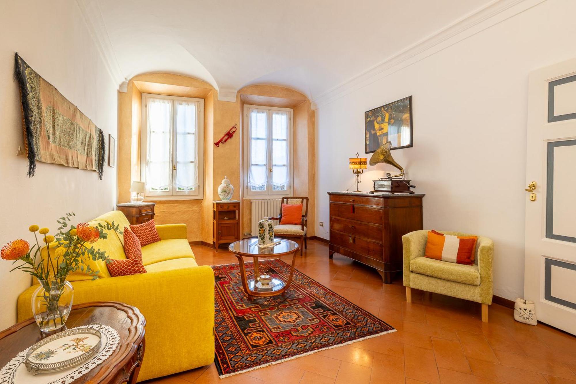 Antica Casa Balsari Lägenhet Borgo Ticino Exteriör bild