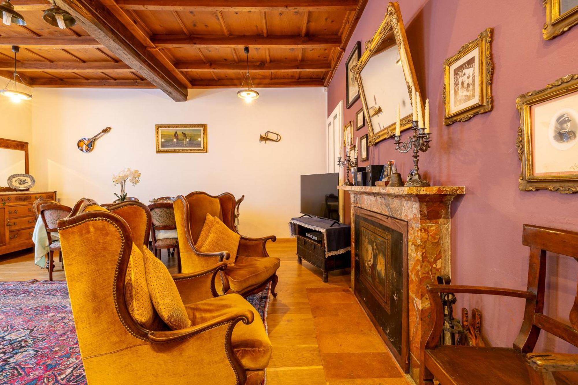 Antica Casa Balsari Lägenhet Borgo Ticino Exteriör bild