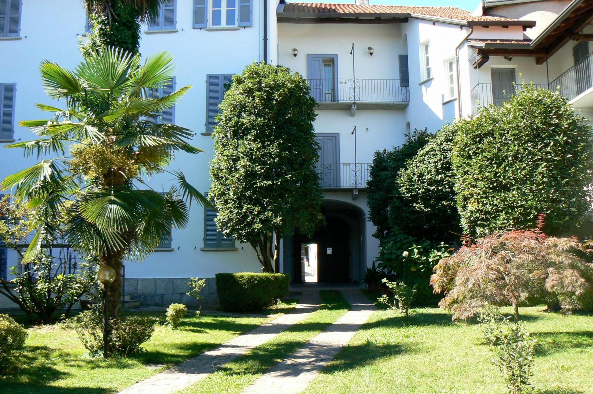 Antica Casa Balsari Lägenhet Borgo Ticino Exteriör bild